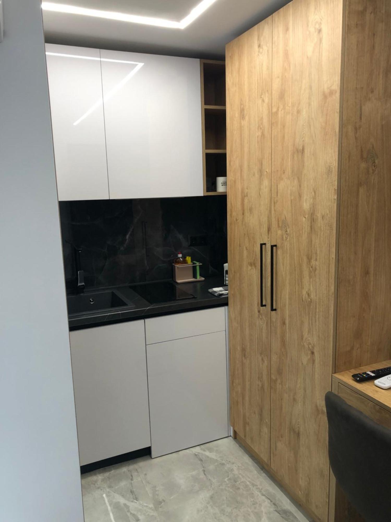 Port Deluxe Apartment